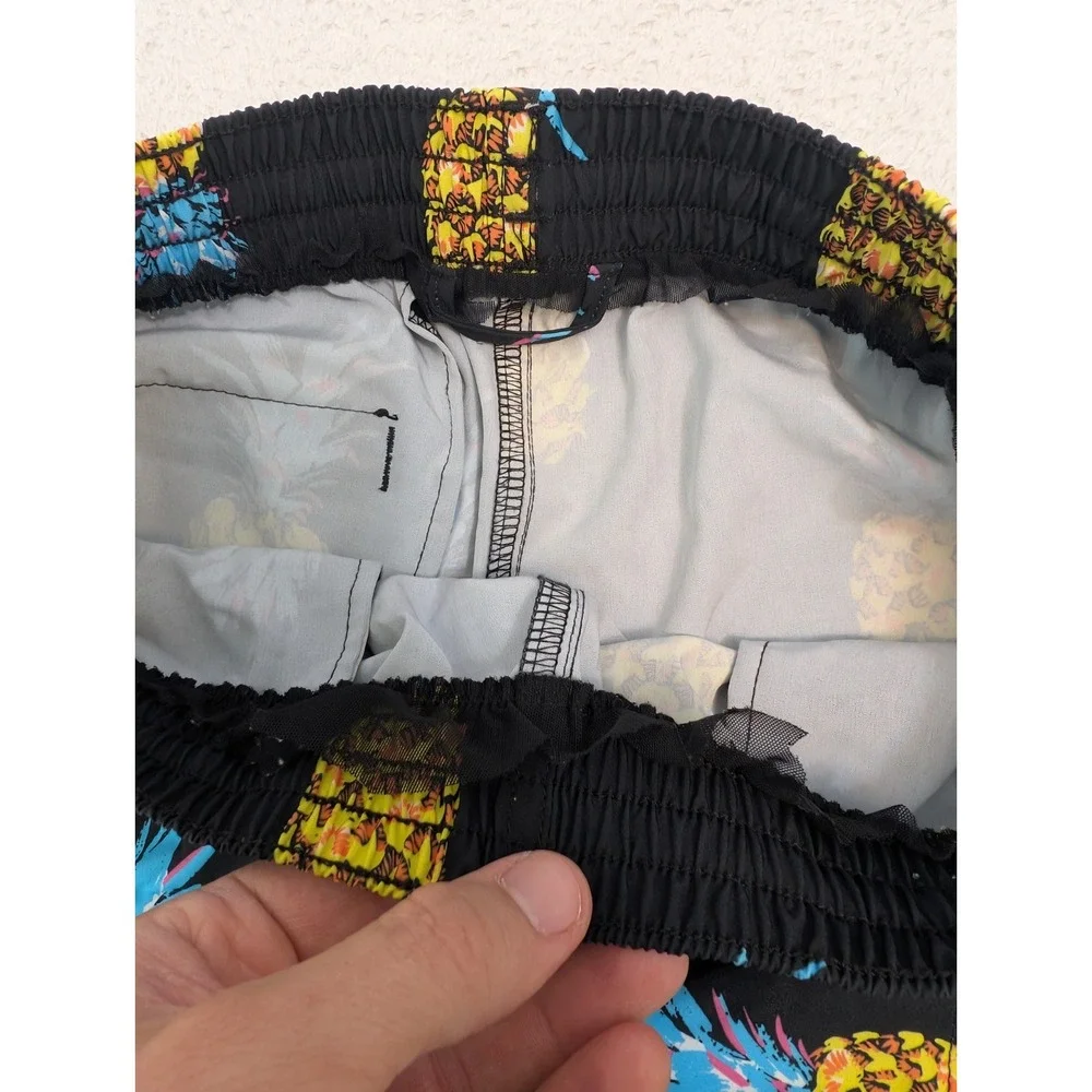 Chubbies Classic Swim Trunks Shorts Mens Sm 26x5
